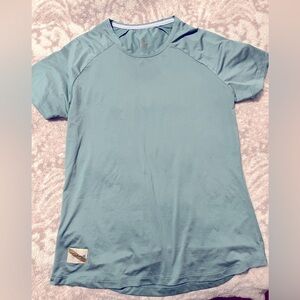 Tracksmith twilight t-shirt small